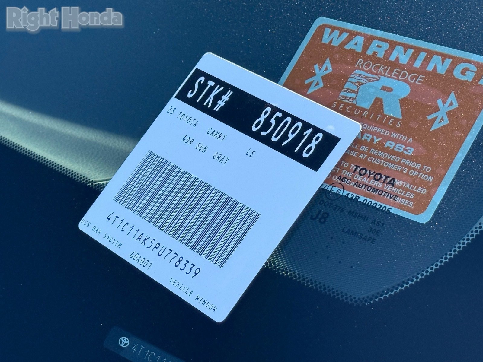 Used 2023 Toyota Camry LE image 32