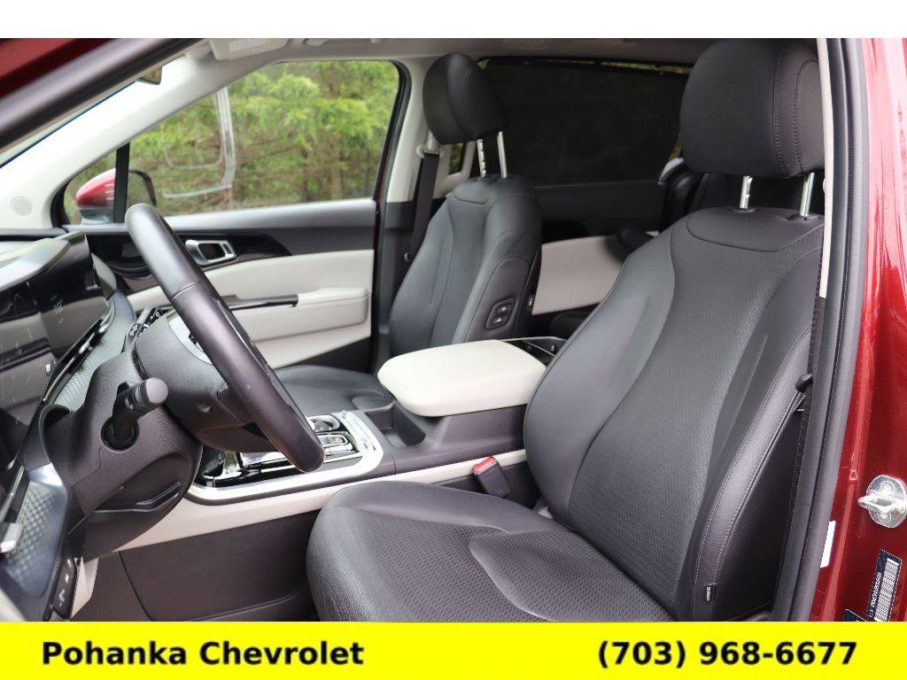 Used 2024 Kia Carnival SX Prestige FWD image 22