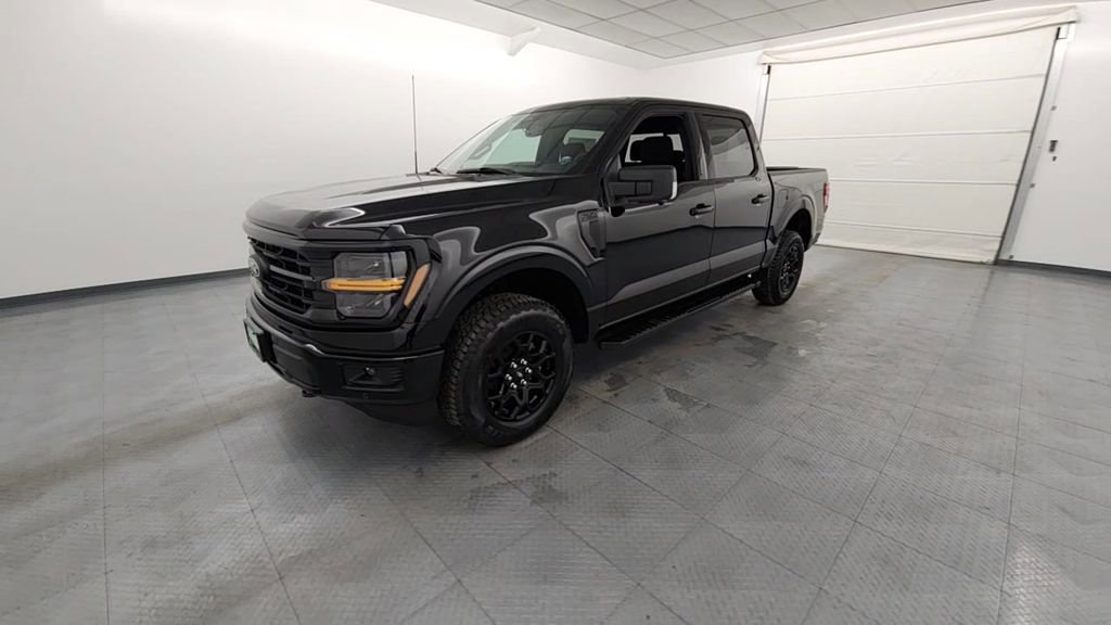 New 2026 Ford F150 XLT w/ Equipment Group 302A MID image 3