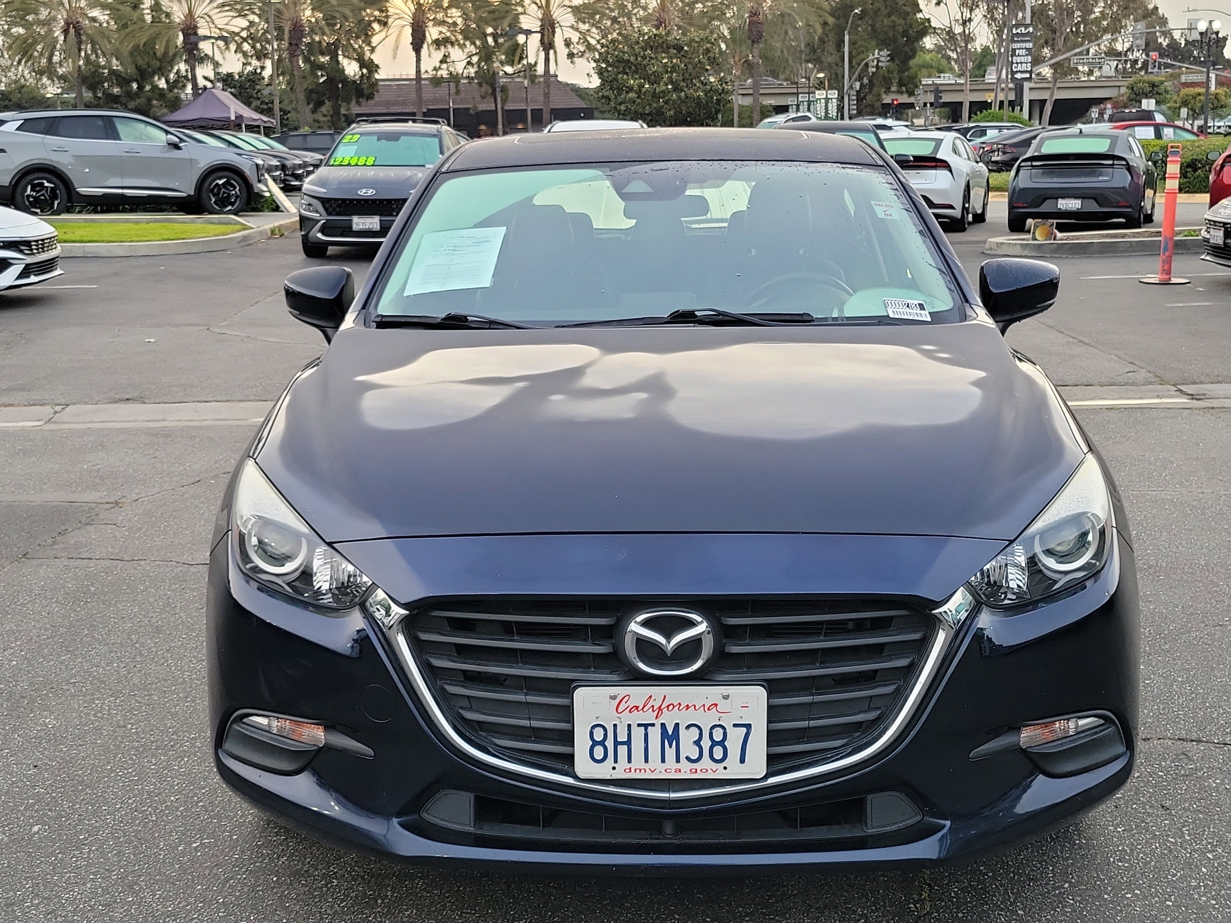 Used 2018 MAZDA MAZDA3 Touring image 6