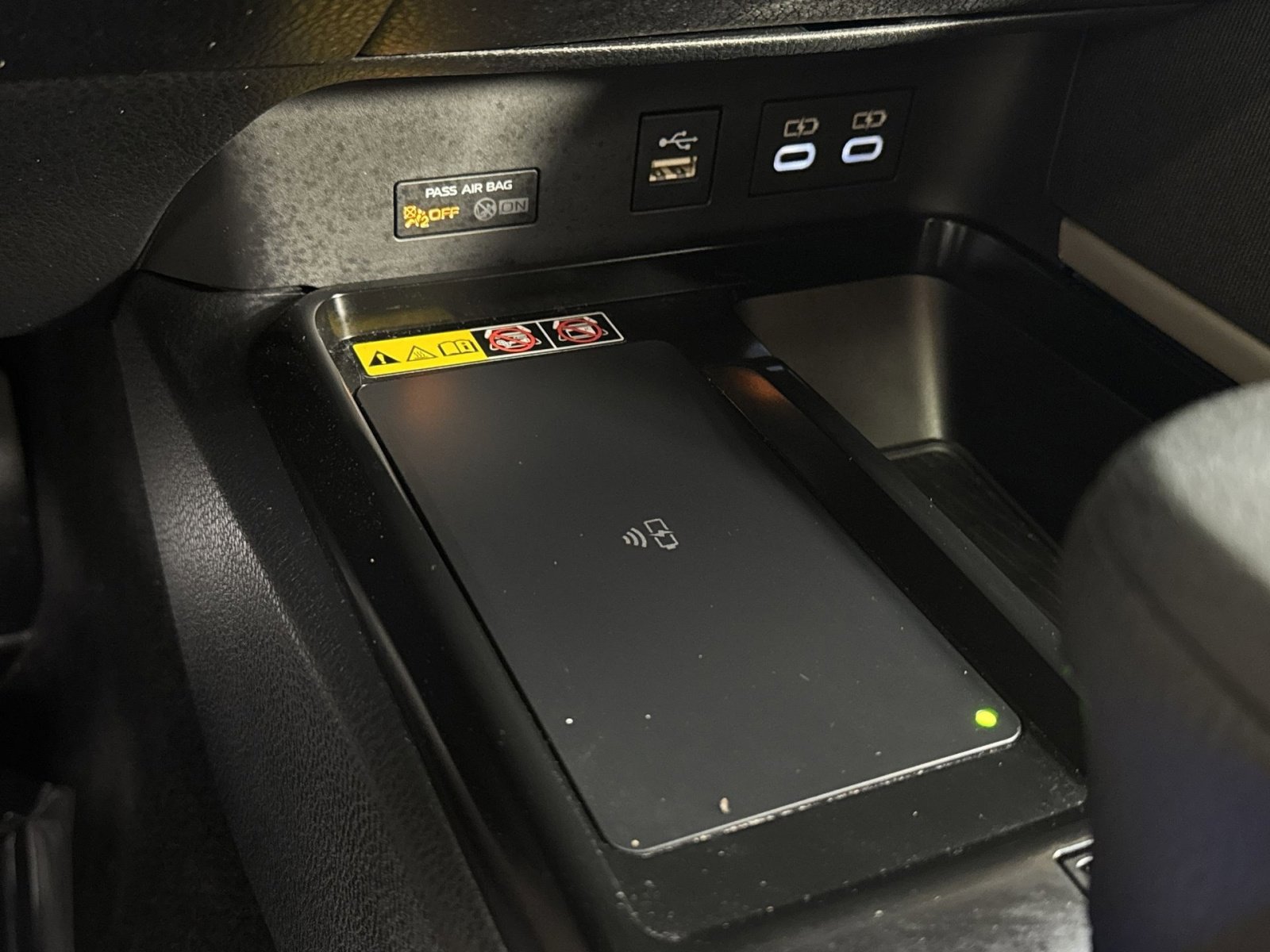 Used 2025 Toyota Camry LE image 35