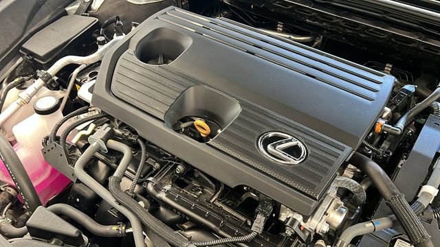 Used 2025 Lexus ES 300h w/ Premium Package FWD image 56