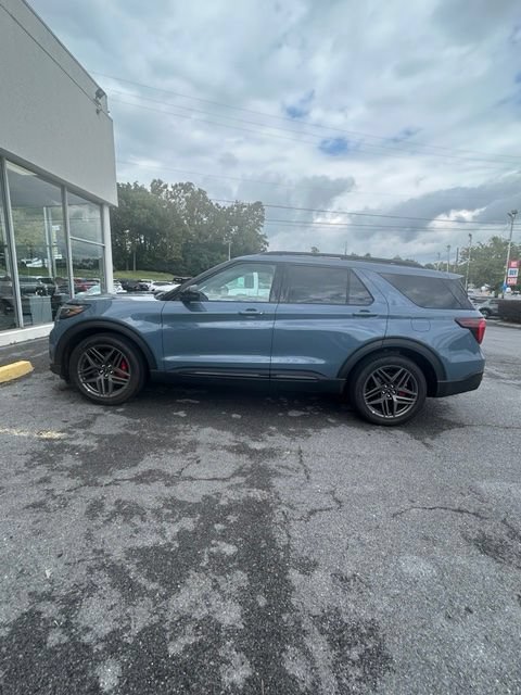 Used 2026 Ford Explorer ST w/ Sun And Sound Package AWD/4WD image 5