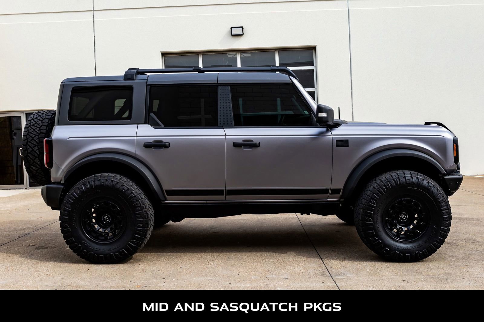 Used 2023 Ford Bronco Wildtrak image 10