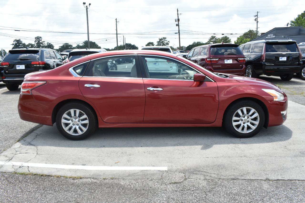 Used 2014 Nissan Altima 2.5 FWD image 5