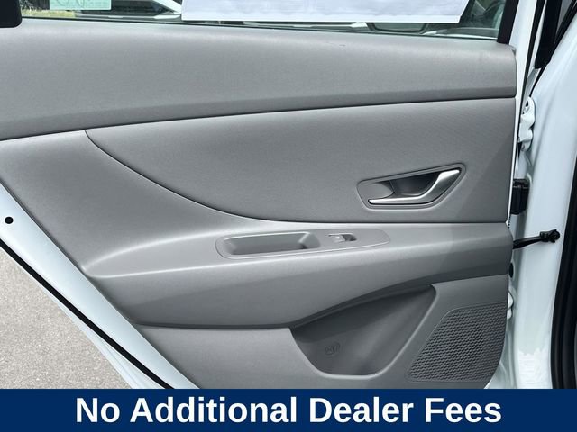 New 2026 Hyundai Elantra Sport FWD image 13