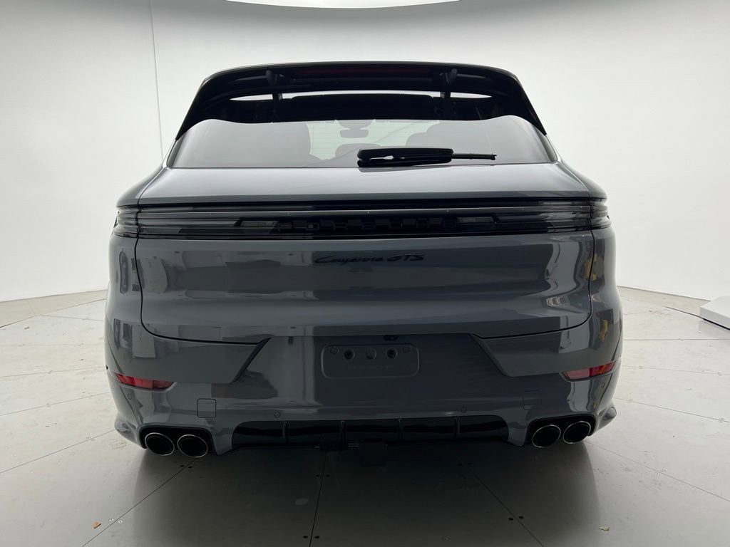 New 2026 Porsche Cayenne GTS image 21