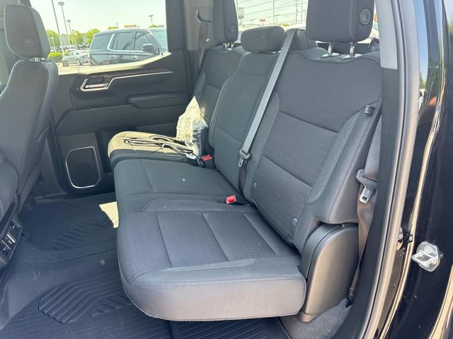 Used 2024 Chevrolet Silverado 1500 RST AWD/4WD image 15