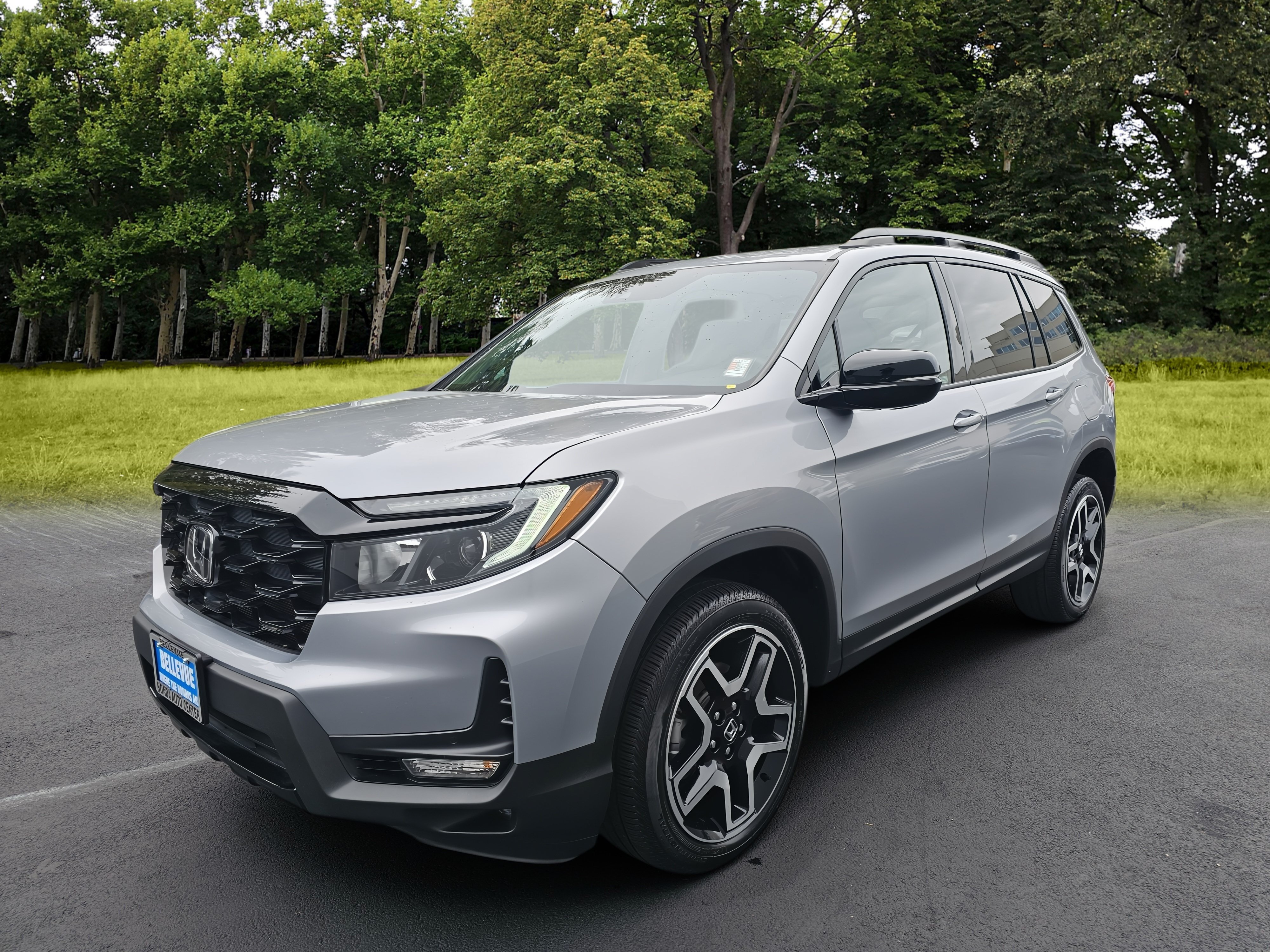 Used 2023 Honda Passport Elite image 3