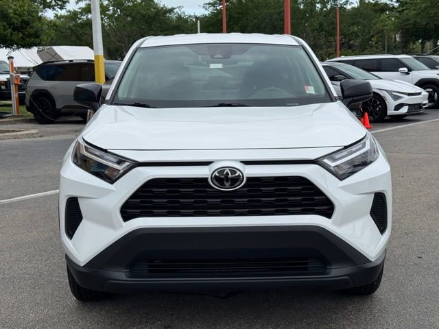 Used 2025 Toyota RAV4 LE image 6
