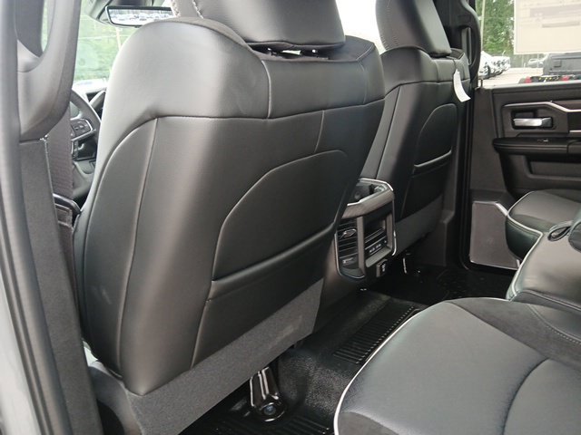 New 2027 RAM 3500 Big Horn w/ Laramie Trim Package AWD/4WD image 16