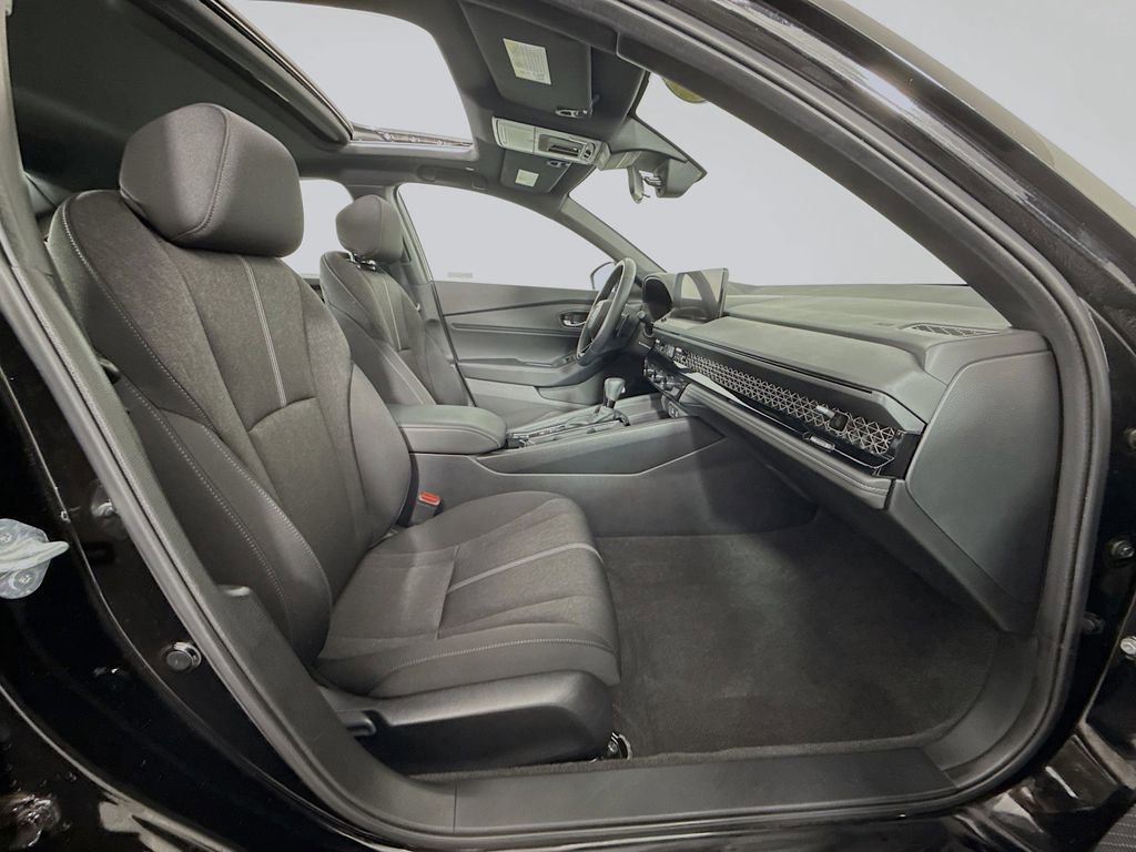 Certified 2024 Honda Accord Sport image 23