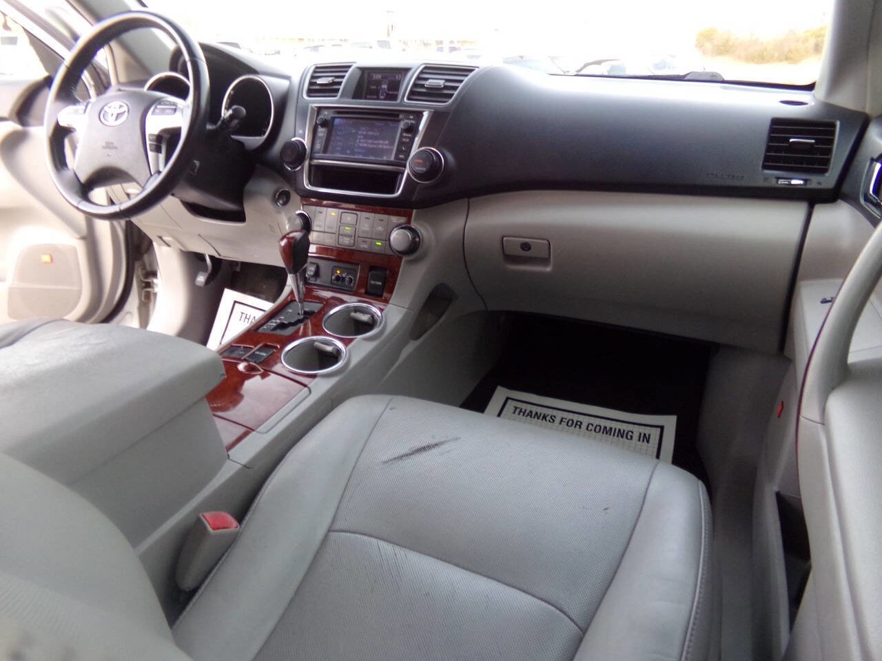 Used 2013 Toyota Highlander Limited FWD image 41