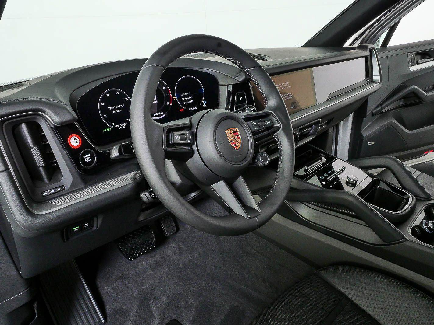 New 2026 Porsche Cayenne AWD/4WD image 4