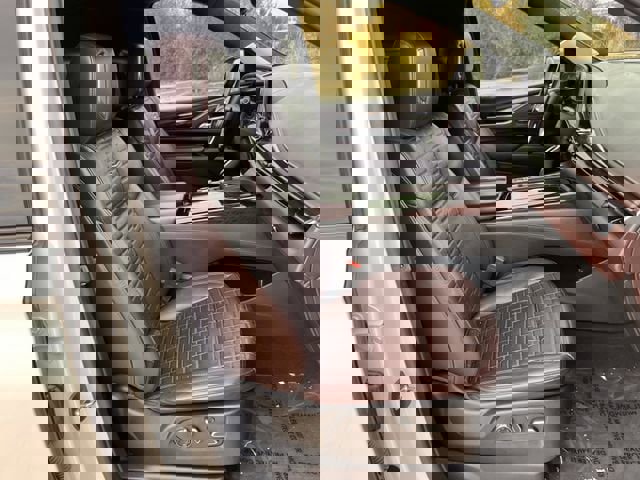 Used 2022 Cadillac Escalade ESV Sport Platinum w/ LPO, ONYX Package image 28