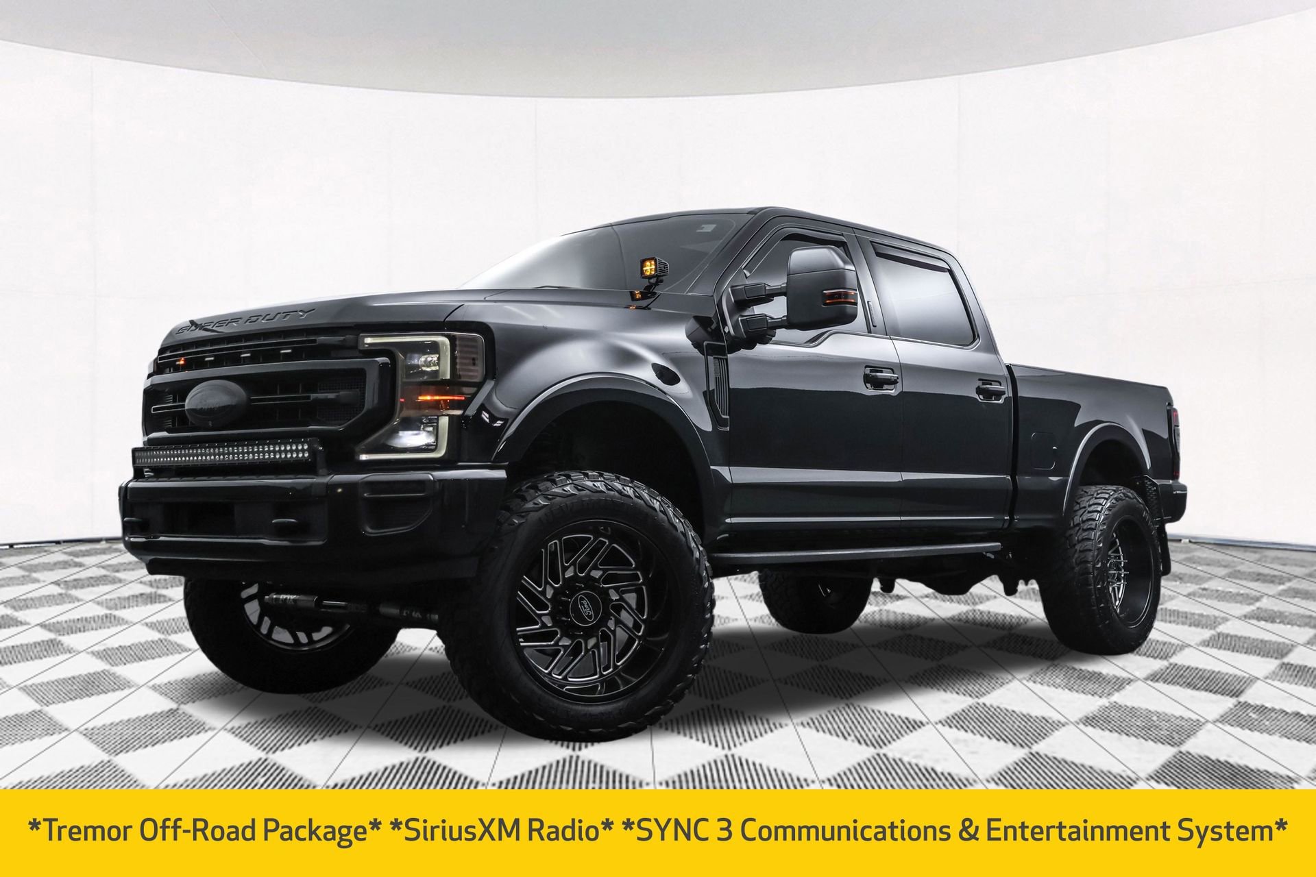 Used 2020 Ford F250 Platinum w/ Tremor Off-Road Package image 2