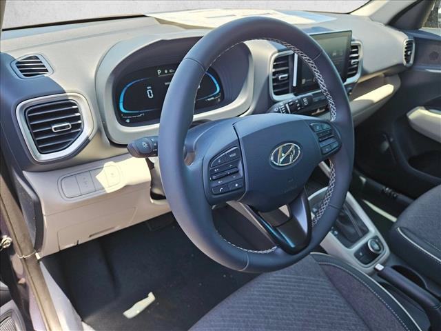 New 2026 Hyundai Venue SEL FWD image 3