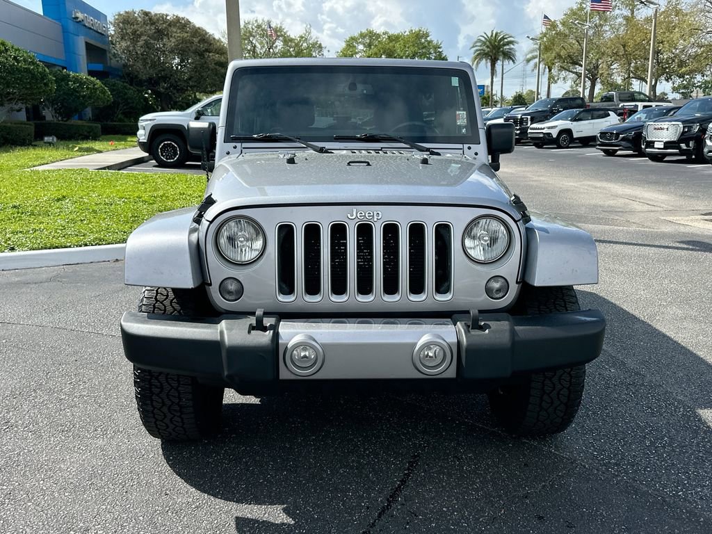 Used 2016 Jeep Wrangler Unlimited Sahara w/ Connectivity Group image 2