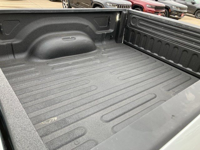 Used 2024 RAM 2500 Big Horn w/ Safety Group image 25