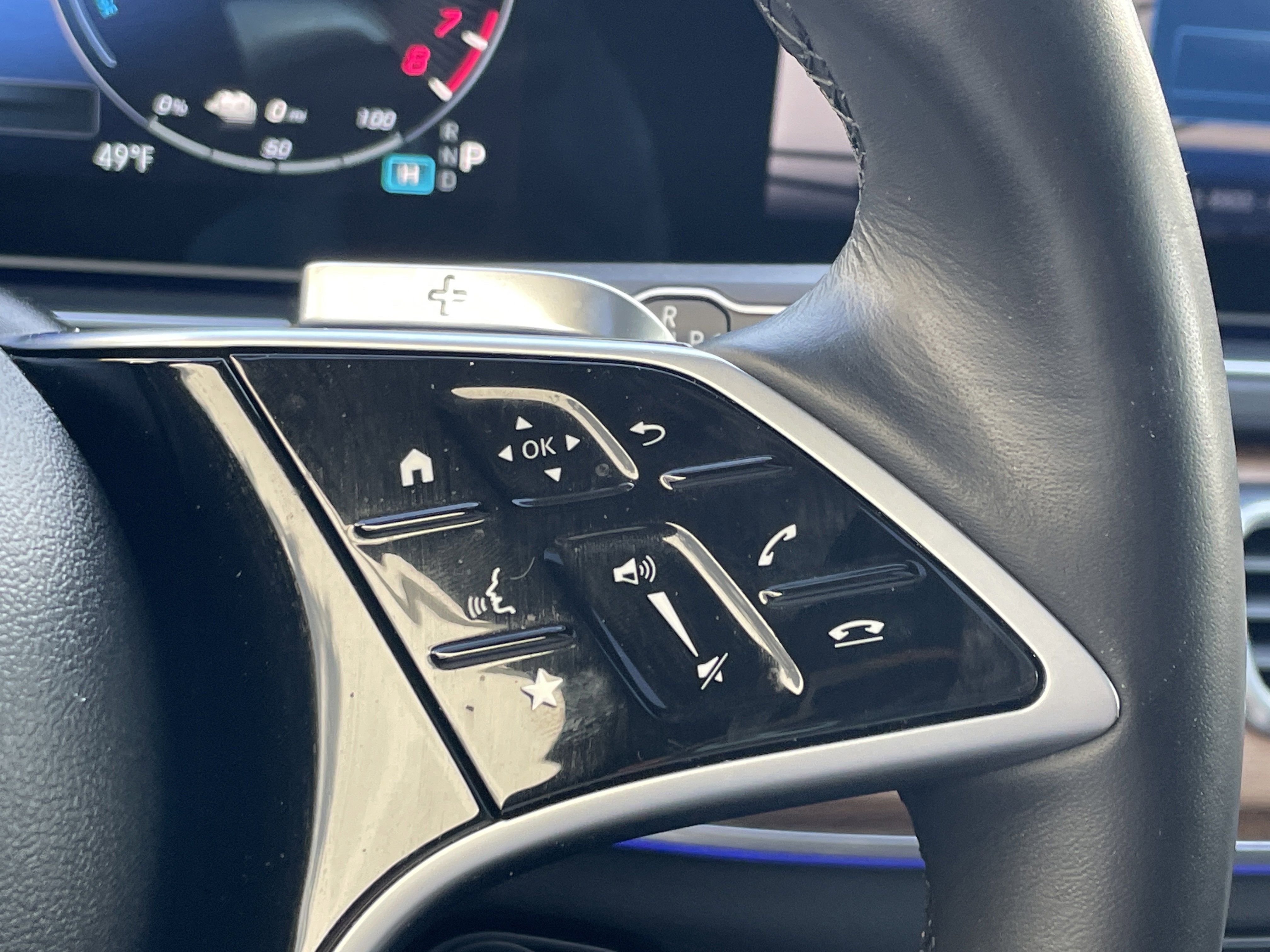 Certified 2025 Mercedes-Benz GLE 450e 4MATIC image 28