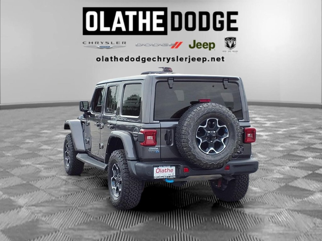 Used 2022 Jeep Wrangler Unlimited Rubicon 4xe w/ Steel Bumper Group AWD/4WD image 5