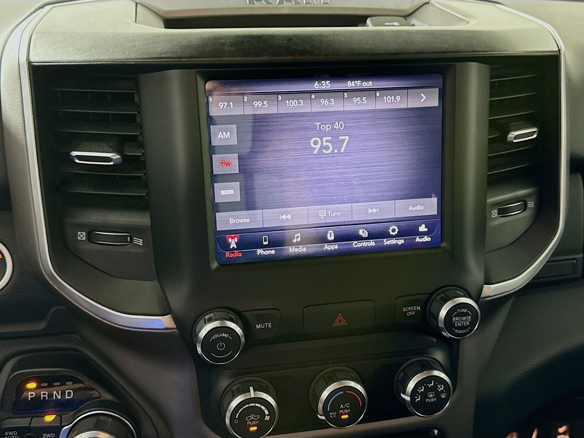 Used 2019 RAM 1500 Big Horn AWD/4WD image 18