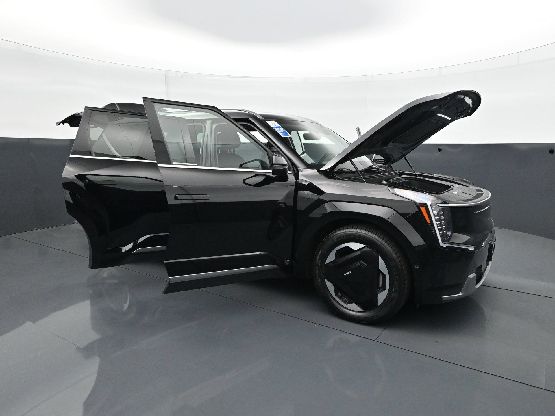 Used 2024 Kia EV9 Land AWD/4WD image 37