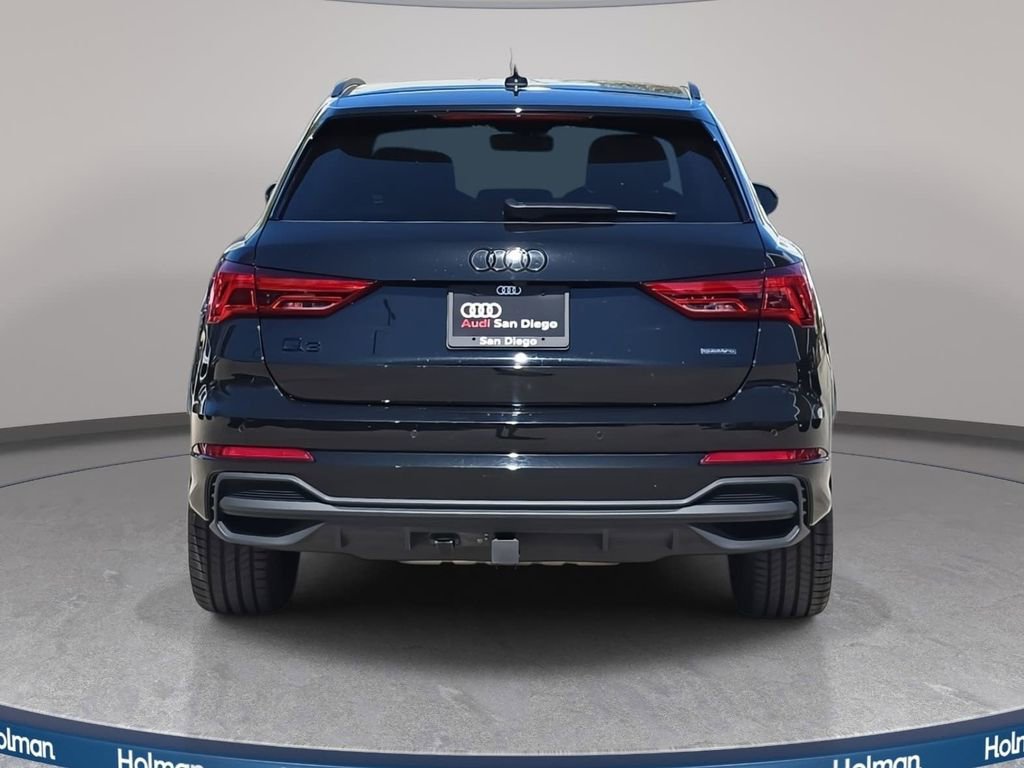 Certified 2024 Audi Q3 2.0T Premium Plus image 6