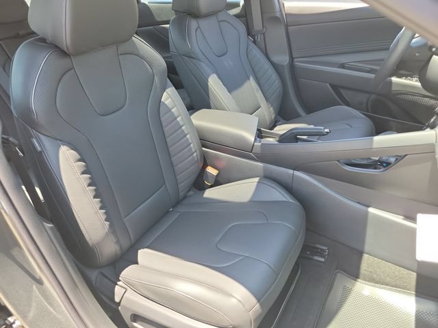 New 2026 Hyundai Elantra SEL Sport FWD image 23