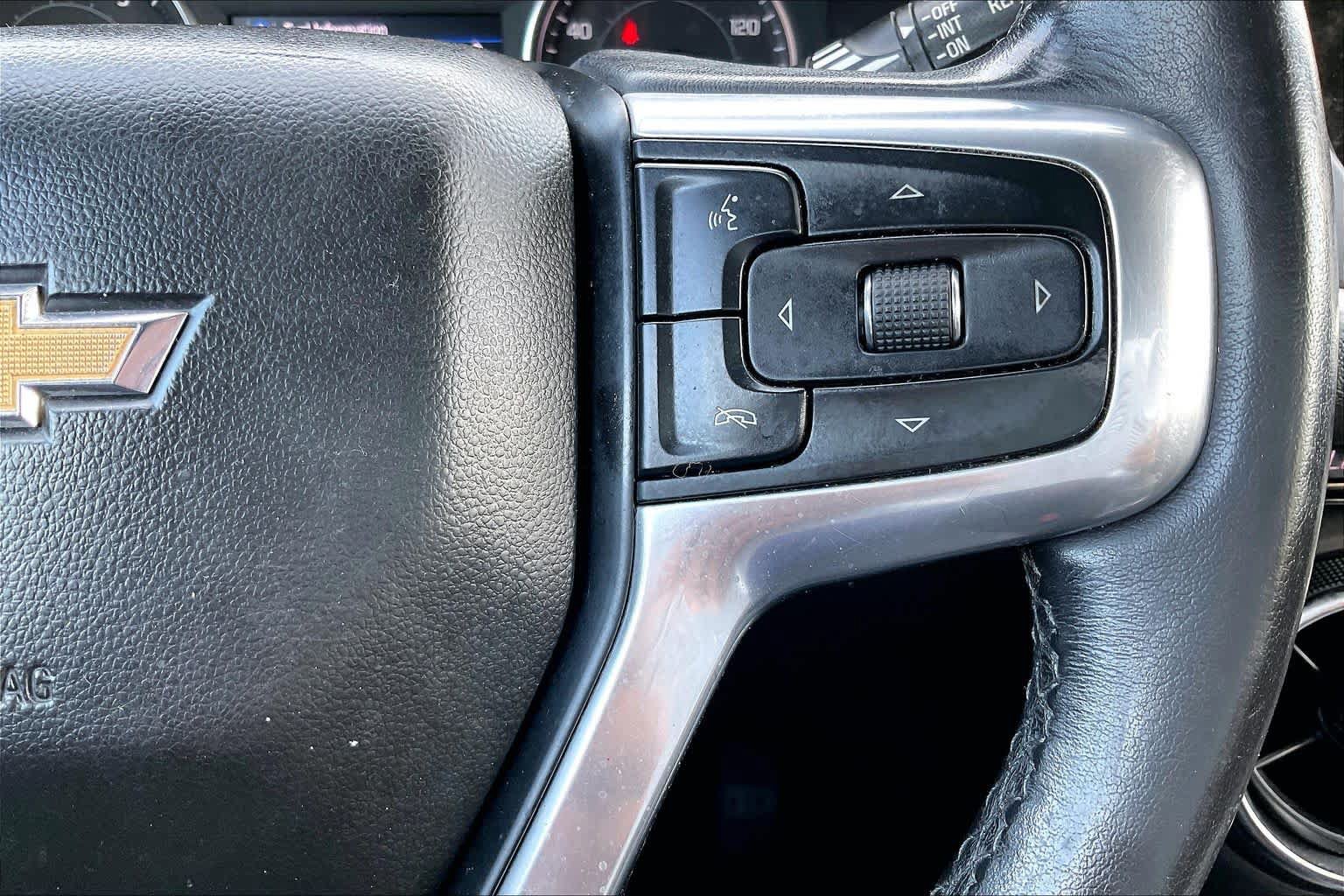 Used 2020 Chevrolet Blazer LT FWD image 24
