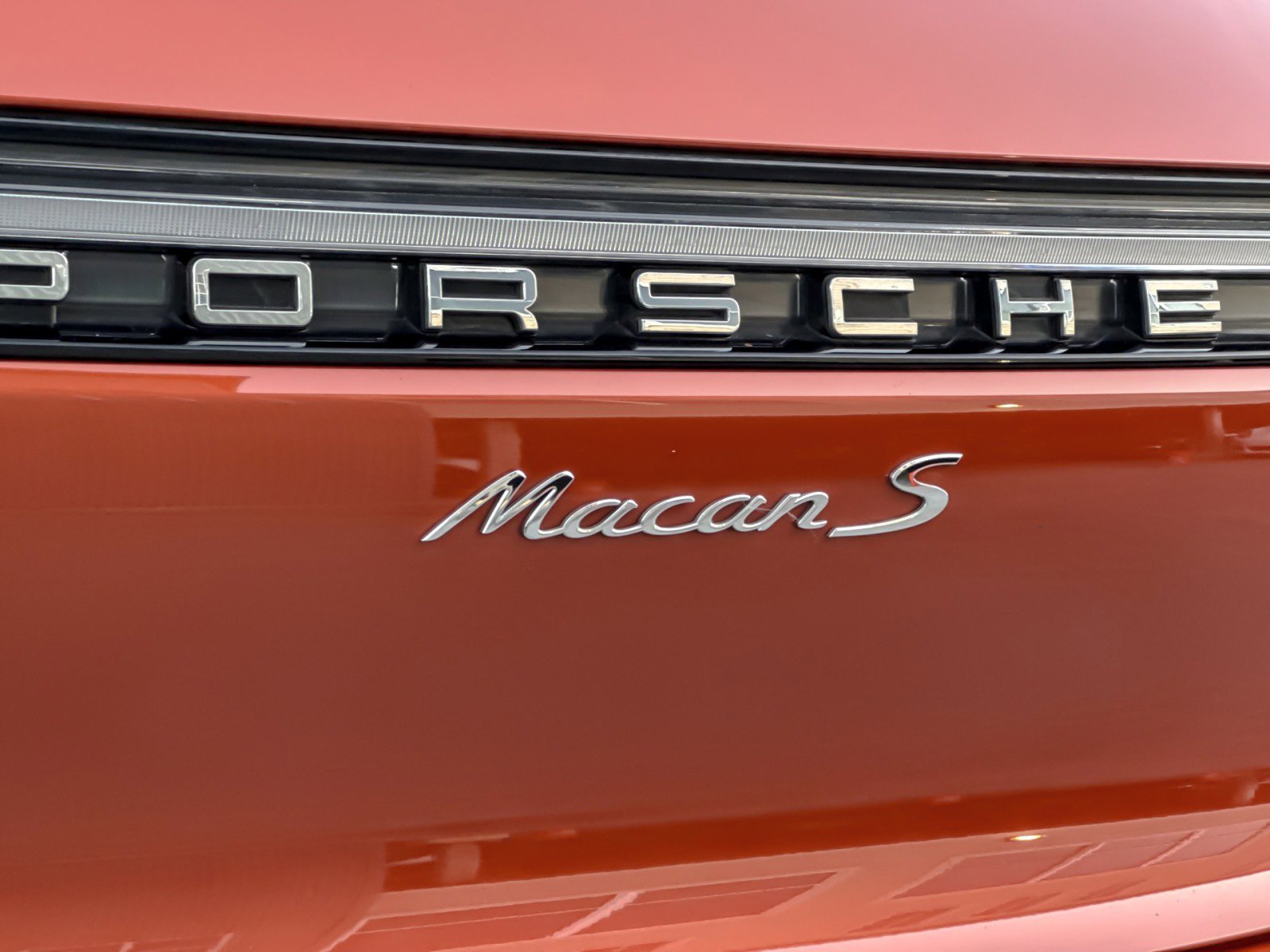 Used 2023 Porsche Macan S image 28