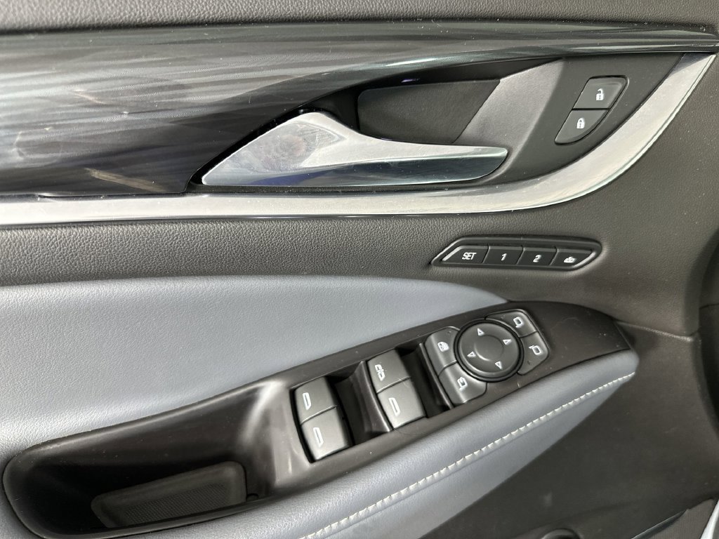 Used 2018 Buick Enclave Premium w/ Experience Buick Package AWD/4WD image 27