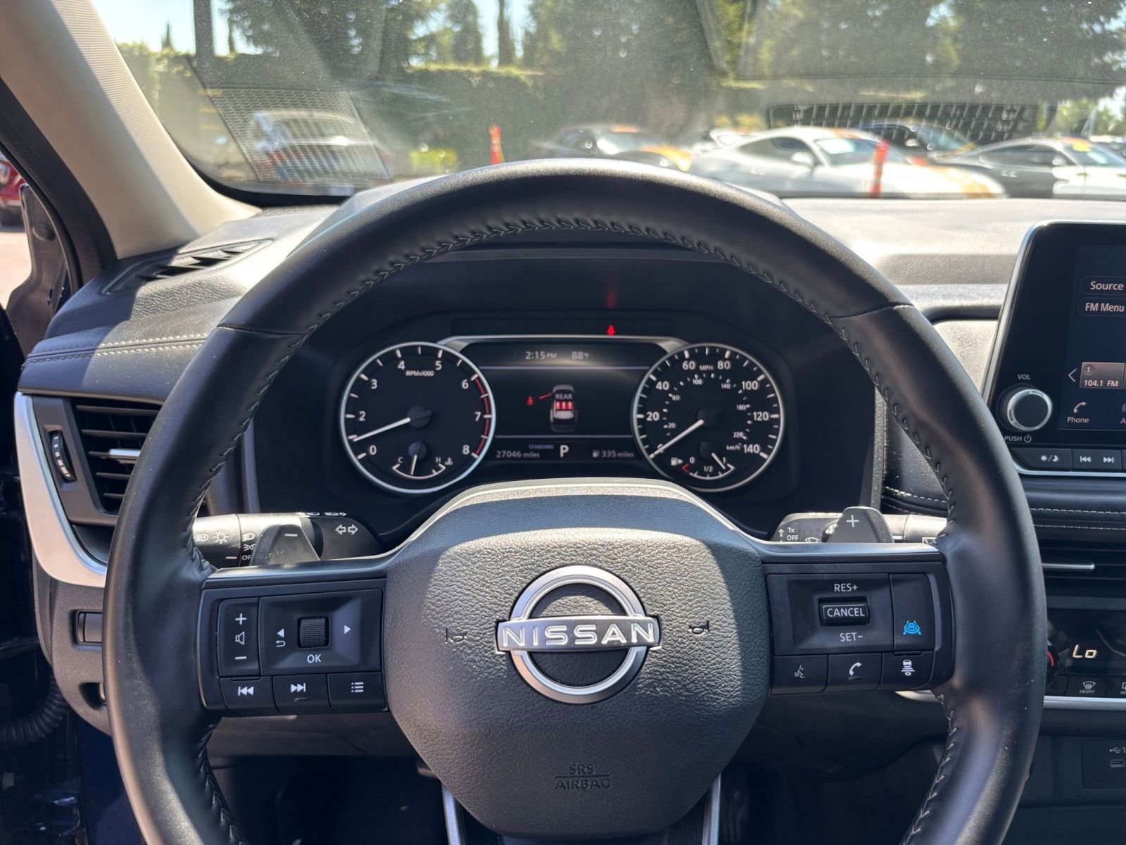 Used 2025 Nissan Rogue SV FWD image 30