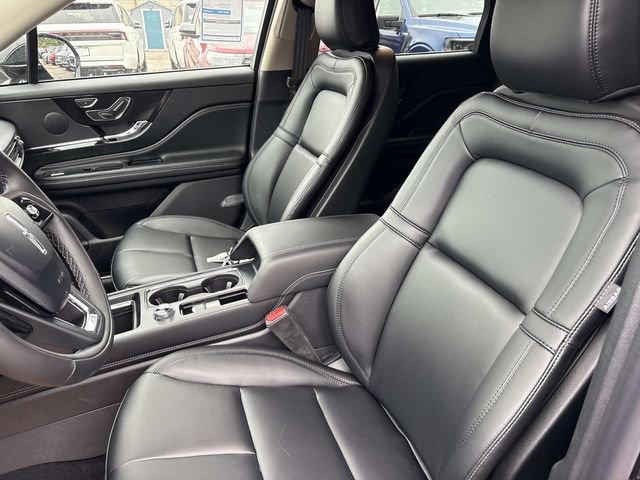 New 2026 Lincoln Corsair Premiere image 22