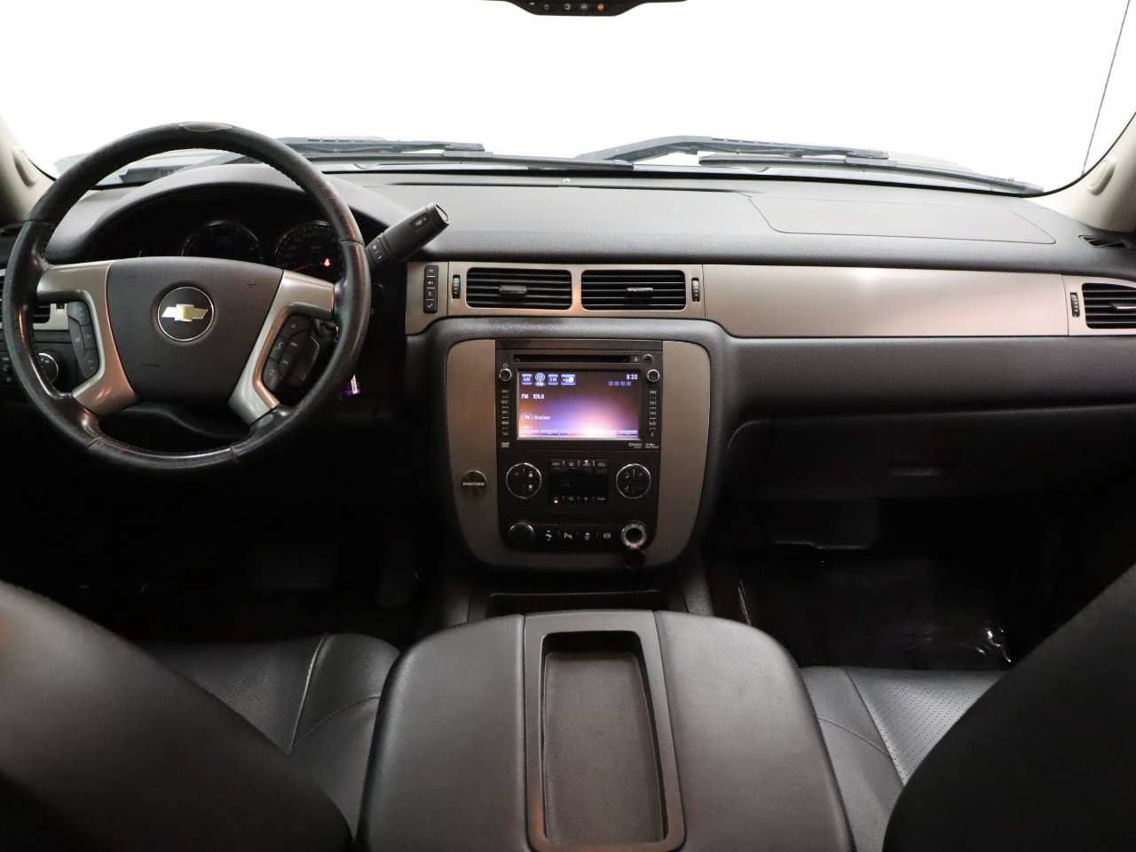 Used 2014 Chevrolet Silverado 3500 LTZ w/ LTZ Plus Package AWD/4WD image 17