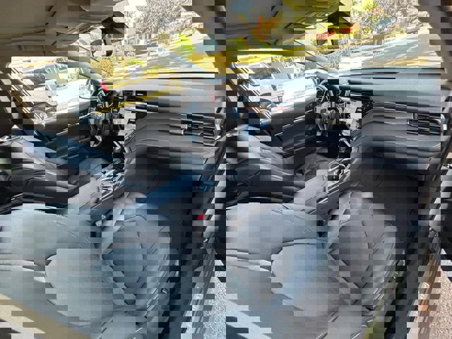 Used 2020 Toyota Camry XSE image 38