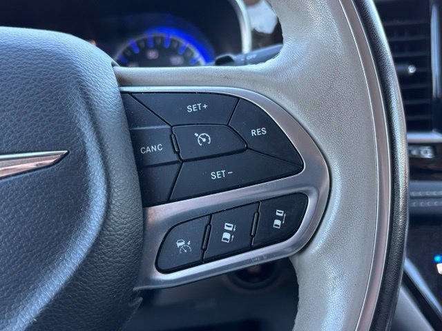 Used 2021 Chrysler Pacifica Limited w/ Premium & Safety Sphere Group AWD/4WD image 18