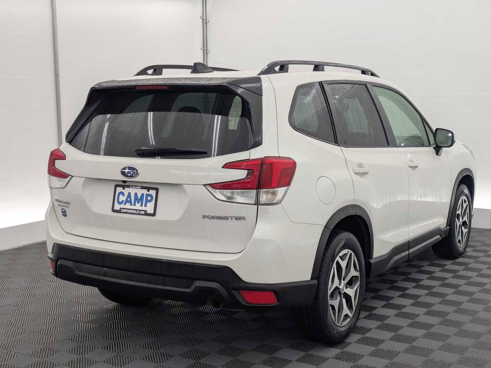 Used 2024 Subaru Forester Premium image 6