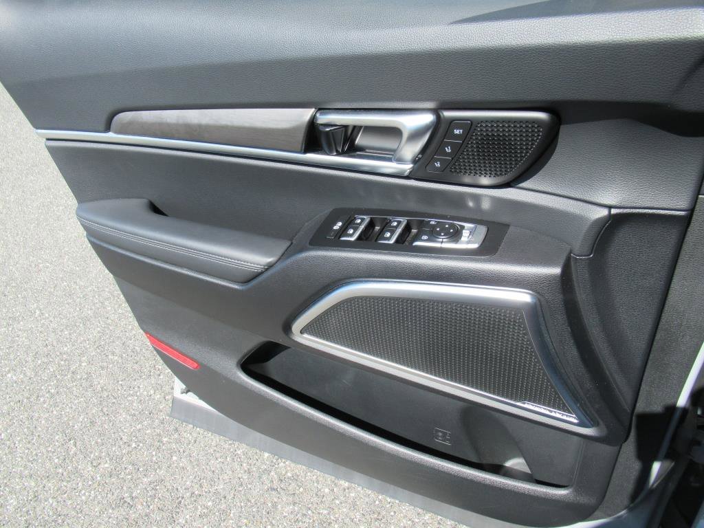 Used 2024 Kia Telluride SX Prestige X-Line image 28