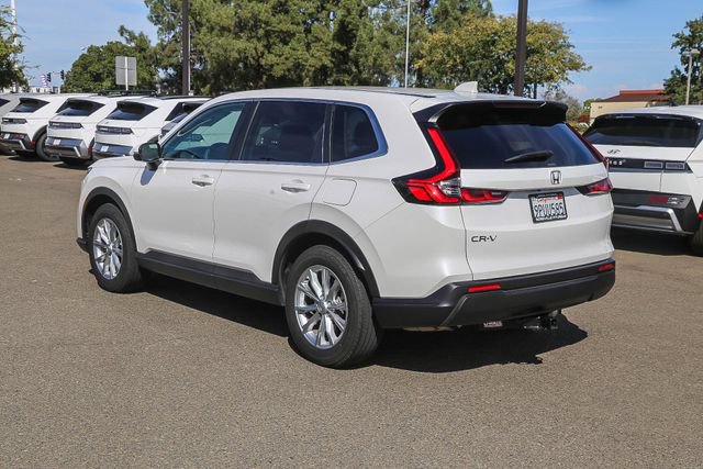 Used 2025 Honda CR-V EX image 2