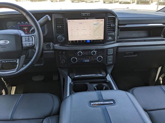 Used 2025 Ford F450 Platinum w/ FX4 Off-Road Package image 17