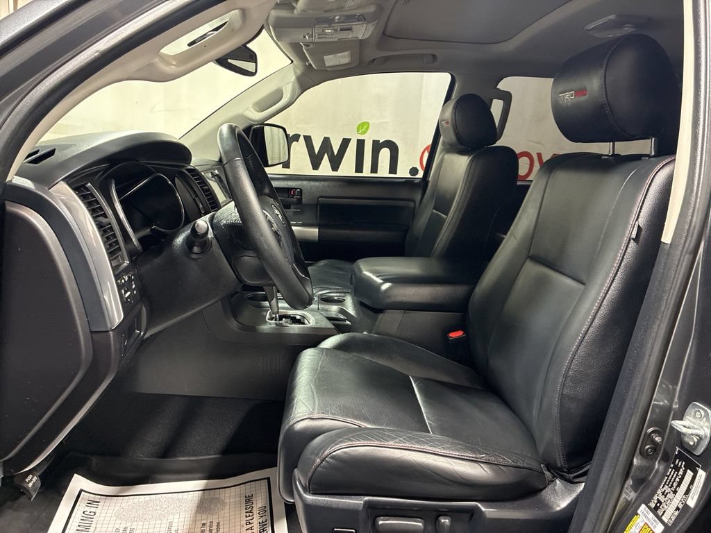 Used 2020 Toyota Sequoia TRD Pro AWD/4WD image 24