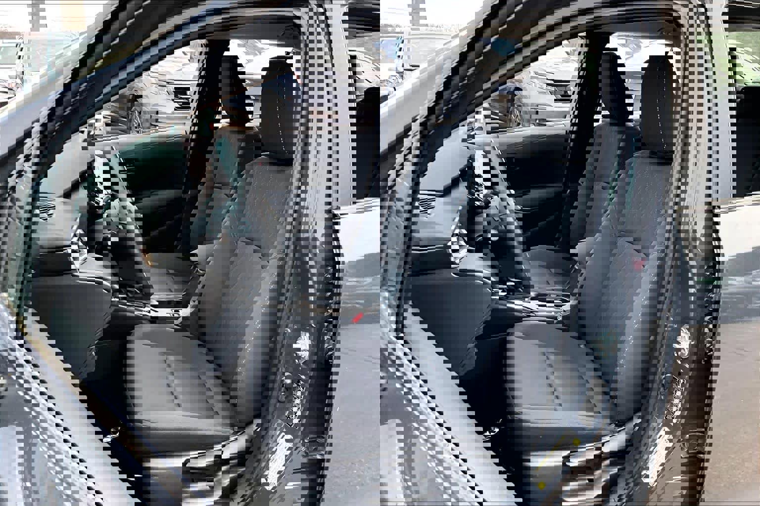 Used 2024 Toyota Corolla LE image 8