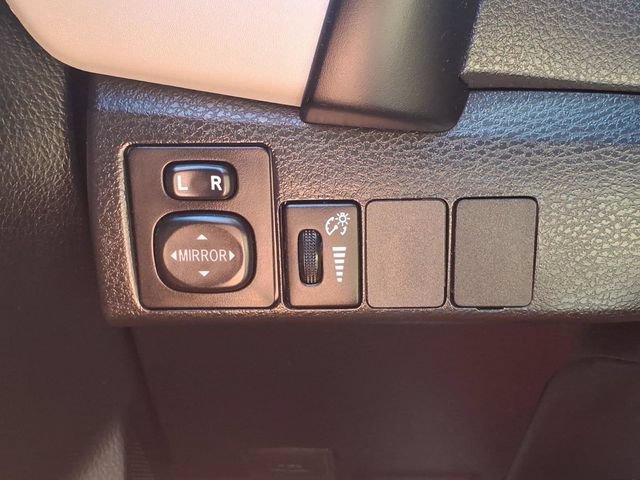 Used 2019 Toyota Corolla LE FWD image 20
