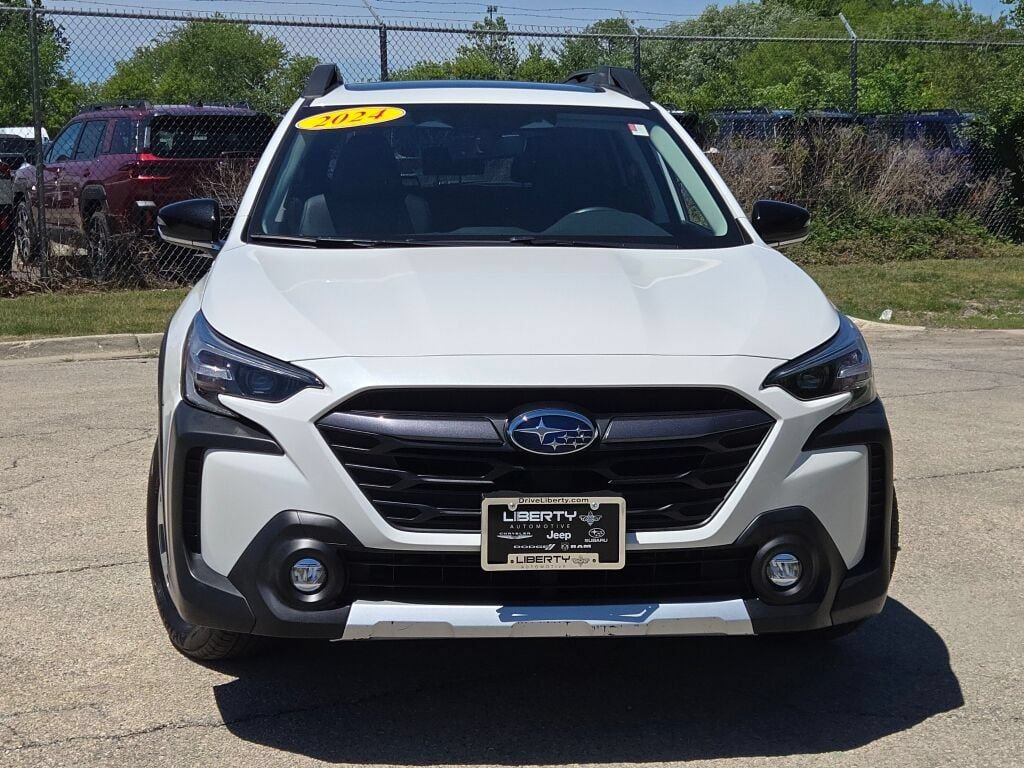 Certified 2024 Subaru Outback Limited AWD/4WD image 4