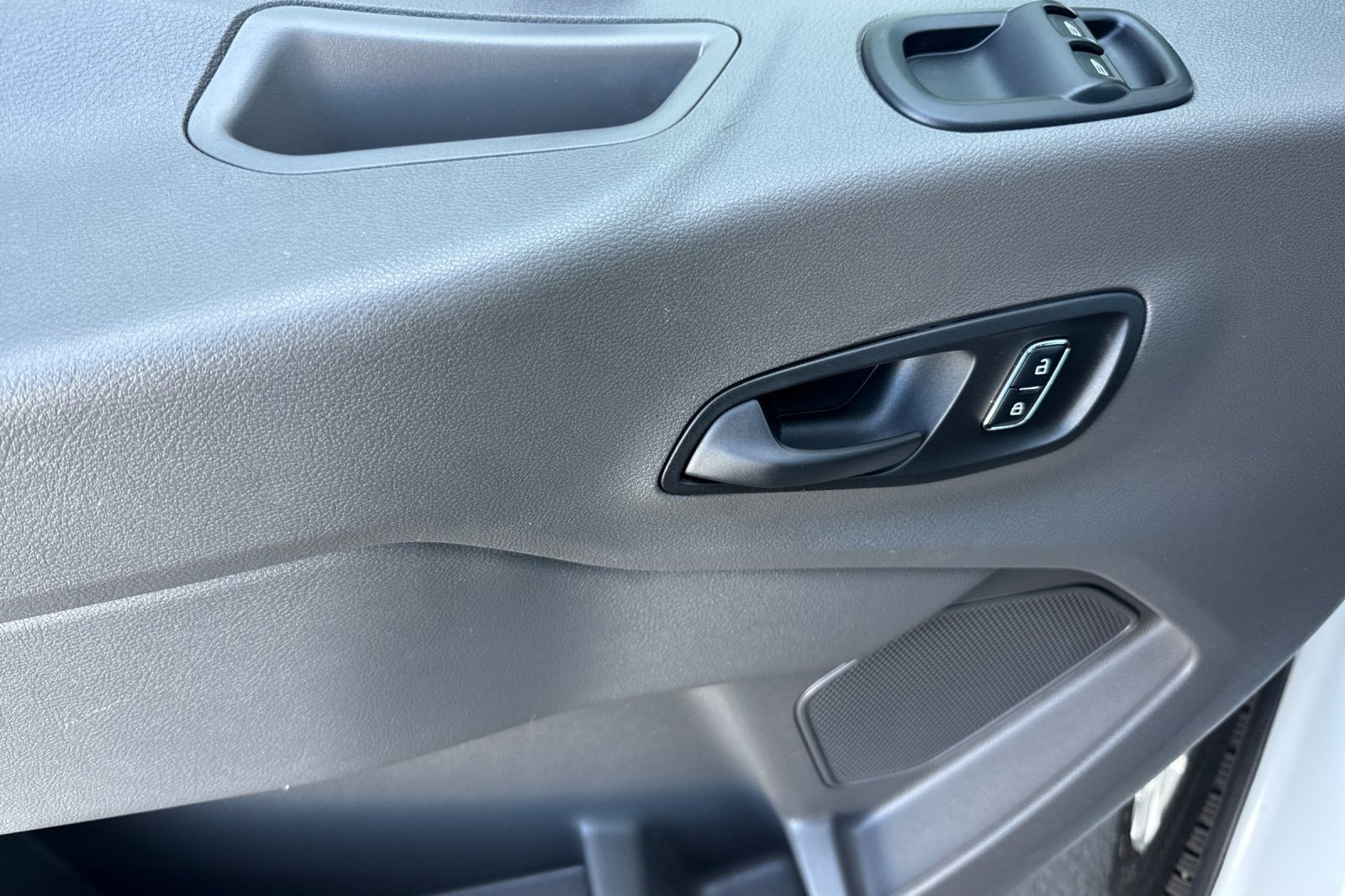 Used 2024 Ford Transit 250 Low Roof w/ Exterior Upgrade Package image 10