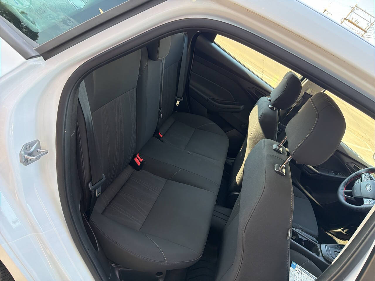 Used 2018 Ford Focus S FWD image 15