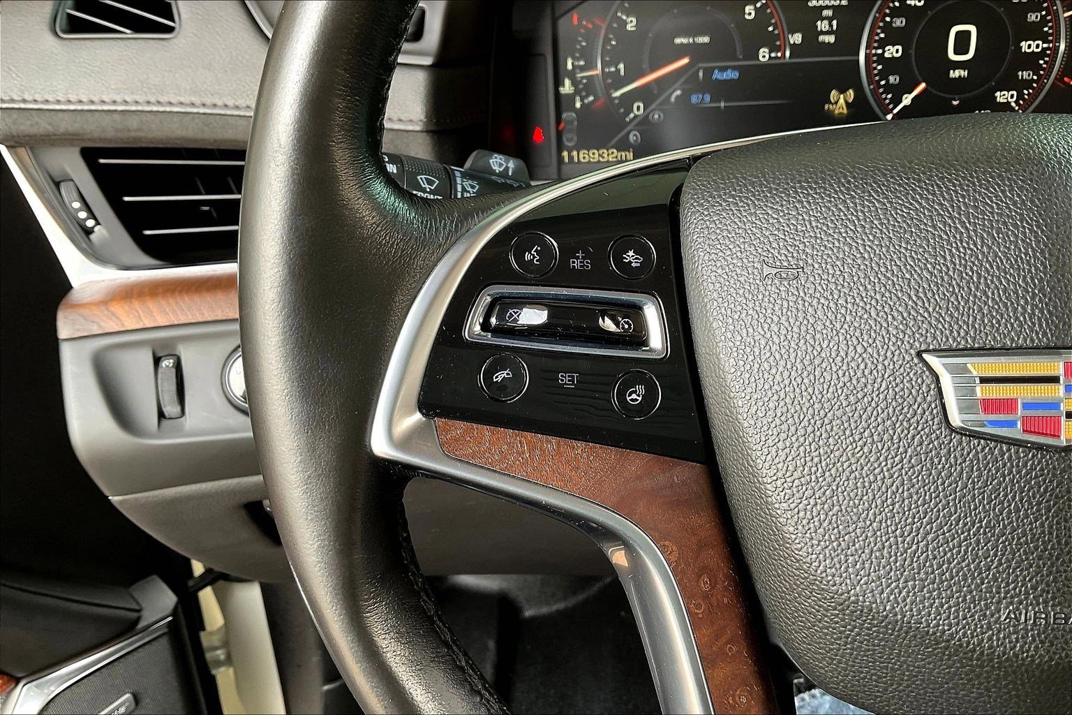Used 2015 Cadillac Escalade ESV Premium image 11
