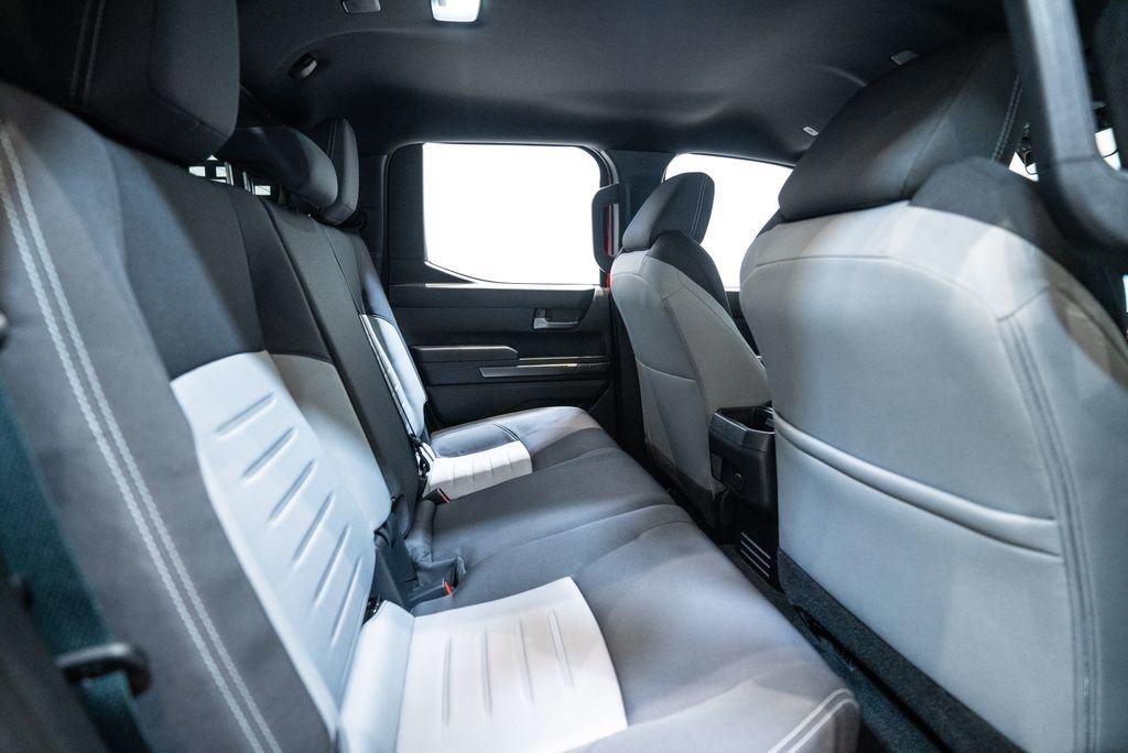 Certified 2025 Toyota Tacoma TRD Off-Road image 38