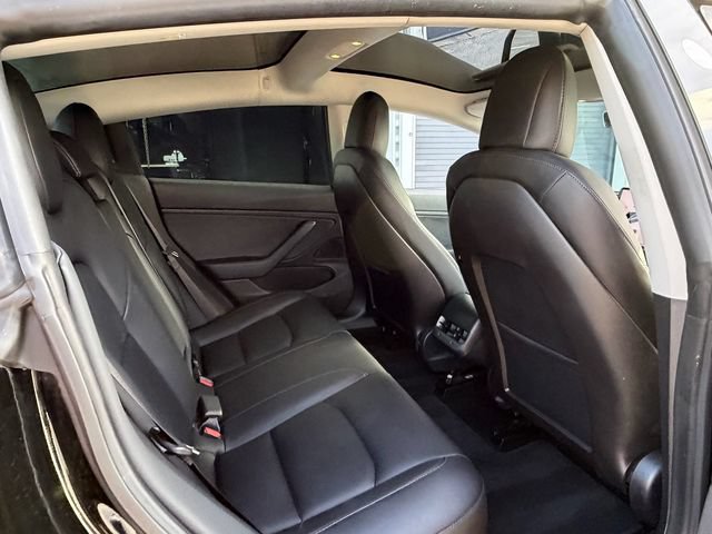 Used 2019 Tesla Model 3 Standard Range Plus RWD image 13
